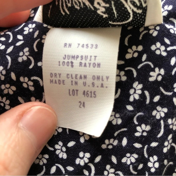 Vintage Jeffrey & Dara Floral Romper - Picture 9 of 10